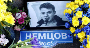 Следствие попросило суд продлить арест пяти фигурантам дела об убийстве Немцова