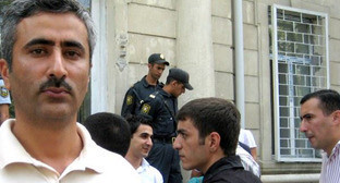 Арест азербайджанского оппозиционера Гахраманлы продлен до 8 августа